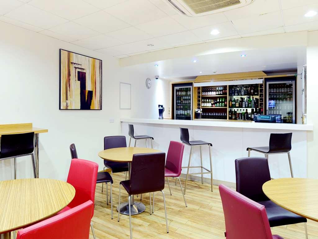 Travelodge London Euston מסעדה תמונה